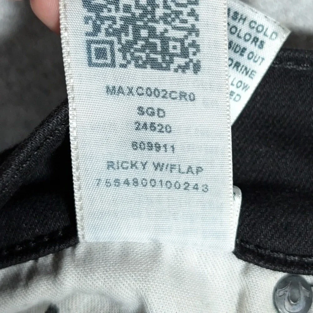 True Religion keywords streetwear
